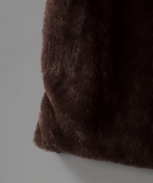 SITRY(シトリー)の「fur vest/ファー ベスト(ベスト・メンズ・ブラック/ブラウン・M/L/XL)」の5枚目の写真