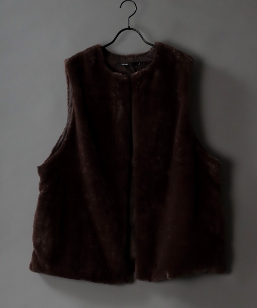 SITRY(シトリー)の「fur vest/ファー ベスト(ベスト・メンズ・ブラック/ブラウン・M/L/XL)」の9枚目の写真