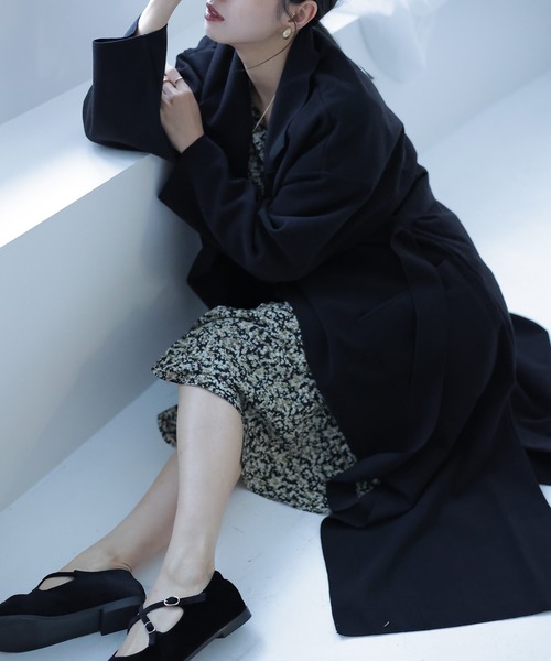 Doula Doula(ドゥーラドゥーラ)の「サイドスリットテーラードロングコート(ダウンジャケット/コート・レディース・ブルー/グレイッシュベージュ/ブラック・FREE)」の15枚目の写真