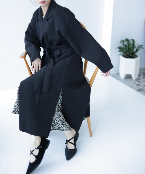 Doula Doula(ドゥーラドゥーラ)の「サイドスリットテーラードロングコート(ダウンジャケット/コート・レディース・ブルー/グレイッシュベージュ/ブラック・FREE)」の20枚目の写真