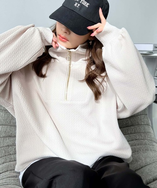 moment+（モーメントプラス）の「ジャガードハーフジッププル