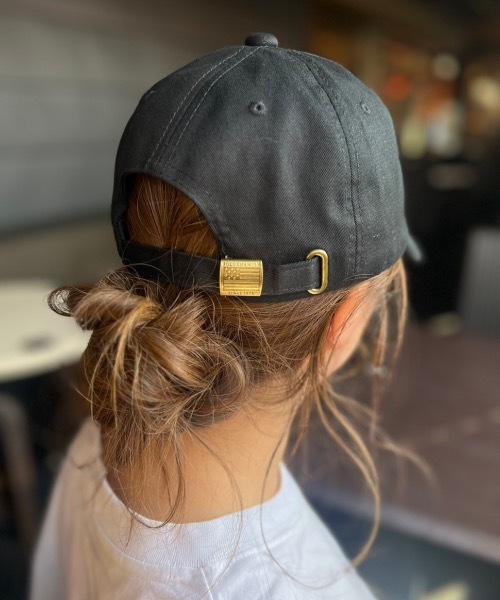 POLO CHAMPS（ポロチャンプス）の「【POLO CHAMPS/ポロチャンプス】別注 ワンポイント 刺繍 　ユニセックス　ローキャップ（キャップ・レディース・ベージュ/ネイビー/レッド/グレイッシュベージュ/ブラック/カーキ/ダークグリーン・FREE）」の13枚目の写真