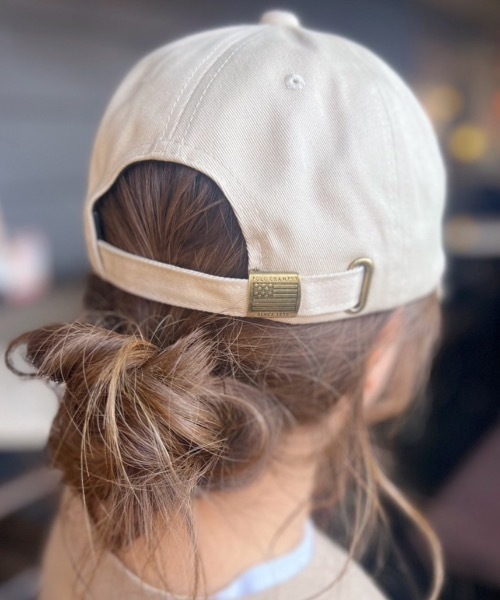 POLO CHAMPS（ポロチャンプス）の「【POLO CHAMPS/ポロチャンプス】別注 ワンポイント 刺繍 　ユニセックス　ローキャップ（キャップ・レディース・ベージュ/ネイビー/レッド/グレイッシュベージュ/ブラック/カーキ/ダークグリーン・FREE）」の17枚目の写真