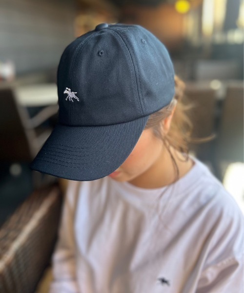 POLO CHAMPS（ポロチャンプス）の「【POLO CHAMPS/ポロチャンプス】別注 ワンポイント 刺繍 　ユニセックス　ローキャップ（キャップ・レディース・ベージュ/ネイビー/レッド/グレイッシュベージュ/ブラック/カーキ/ダークグリーン・FREE）」の21枚目の写真