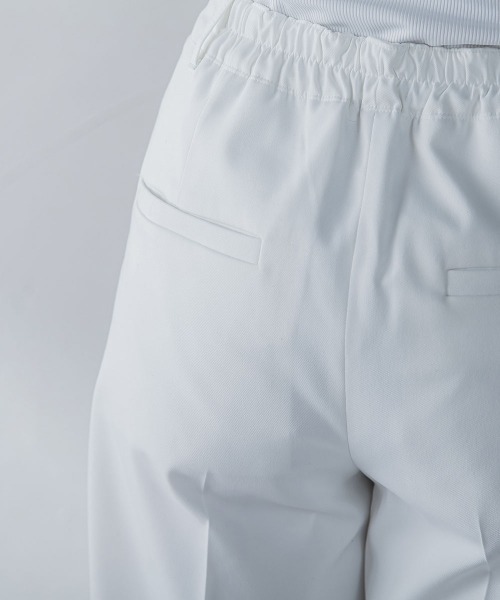 MAYSON GREY(メイソングレイ)の「【ECOBLUE】ベイカーディテールワイドパンツ(スラックス・レディース・ブラック/ブルー/ホワイト・SS/S/M/L)」の12枚目の写真