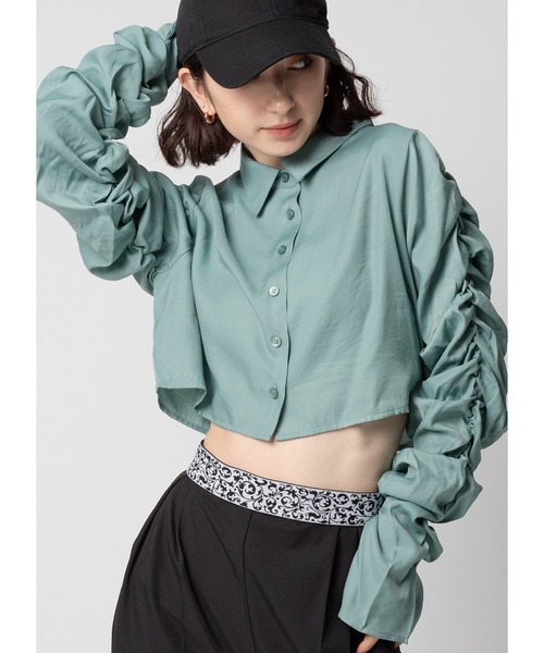 Adoon plain（アドーンプレーン）の「袖コンシャスブラウス（シャツ/ブラウス・レディース・オフホワイト/ライトブルー/ブラック・FREE）」の14枚目の写真