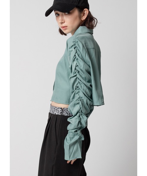 Adoon plain（アドーンプレーン）の「袖コンシャスブラウス（シャツ/ブラウス・レディース・オフホワイト/ライトブルー/ブラック・FREE）」の16枚目の写真