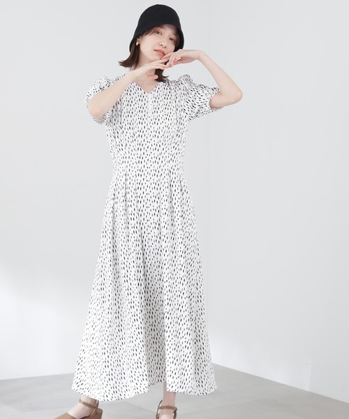 N.（N. Natural Beauty Basic）（エヌエヌナチュラルビューティーベーシック）の「【S Size Line】◆ブラッシュプリントワンピース（ワンピース・レディース・ホワイト系その他/ブラック系その他/ブラウン系その他・SMALL/MEDIUM）」の4枚目の写真