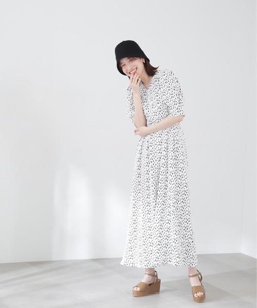 N.（N. Natural Beauty Basic）（エヌエヌナチュラルビューティーベーシック）の「【S Size Line】◆ブラッシュプリントワンピース（ワンピース・レディース・ホワイト系その他/ブラック系その他/ブラウン系その他・SMALL/MEDIUM）」の11枚目の写真