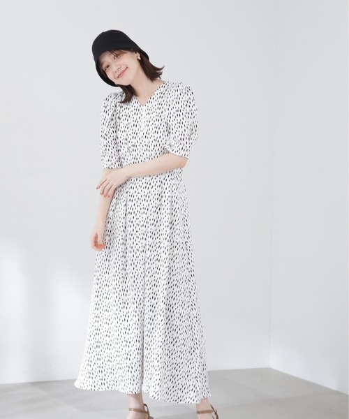 N.（N. Natural Beauty Basic）（エヌエヌナチュラルビューティーベーシック）の「【S Size Line】◆ブラッシュプリントワンピース（ワンピース・レディース・ホワイト系その他/ブラック系その他/ブラウン系その他・SMALL/MEDIUM）」の17枚目の写真