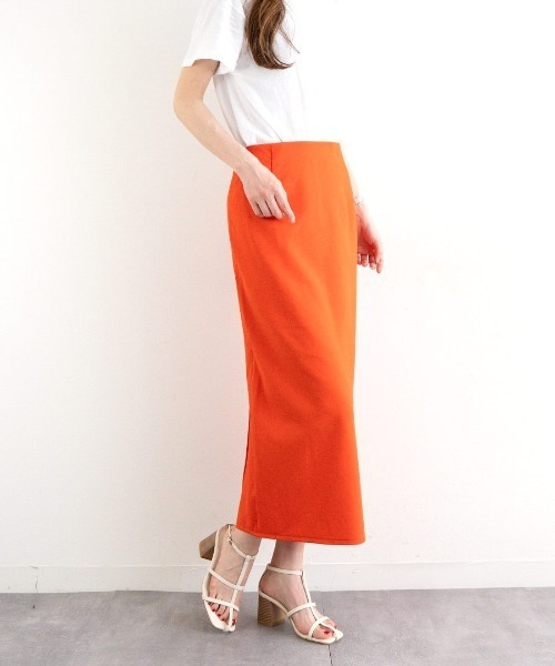 Fabby fabby(ファビィーファビィー)の「ストラップボリュームヒールサンダル(サンダル・レディース・ブラック/イエロー/オフホワイト/シルバー・LARGE/MEDIUM/SMALL)」の16枚目の写真