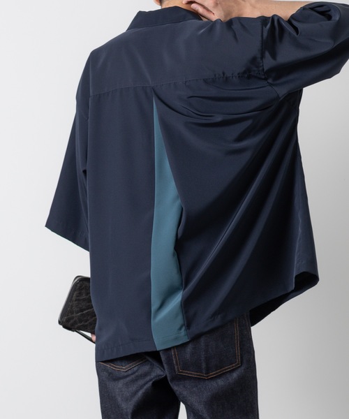 ato（アトウ）の「OPEN COLLAR SHIRTS WITH PLEATS（シャツ/ブラウス・メンズ・ブラック/ネイビー/オフホワイト・44/46/48）」の3枚目の写真