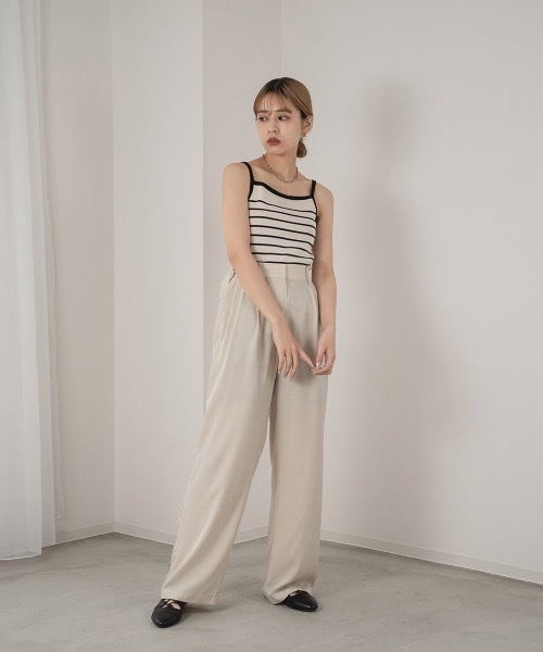 Amiur(エミレ)の「two tone smooth camisole(キャミソール・レディース・アイボリー/ブラック/ストライプ・FREE)」の8枚目の写真