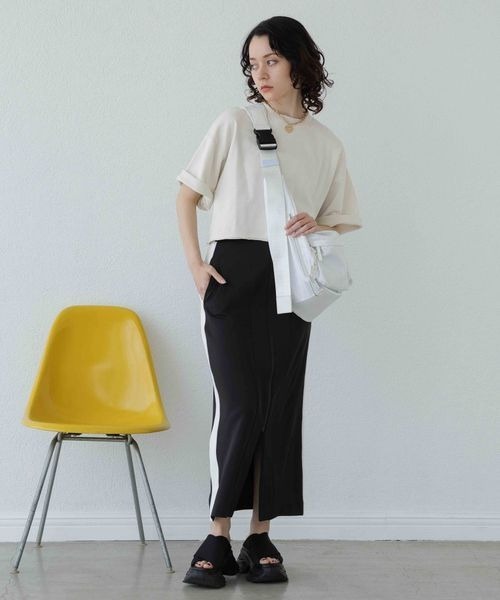 JEANASIS(ジーナシス)の「ミニウラケショートプルオーバーSS/908380(Tシャツ/カットソー・レディース・ブラック/オフホワイト/グレー・FREE)」の13枚目の写真