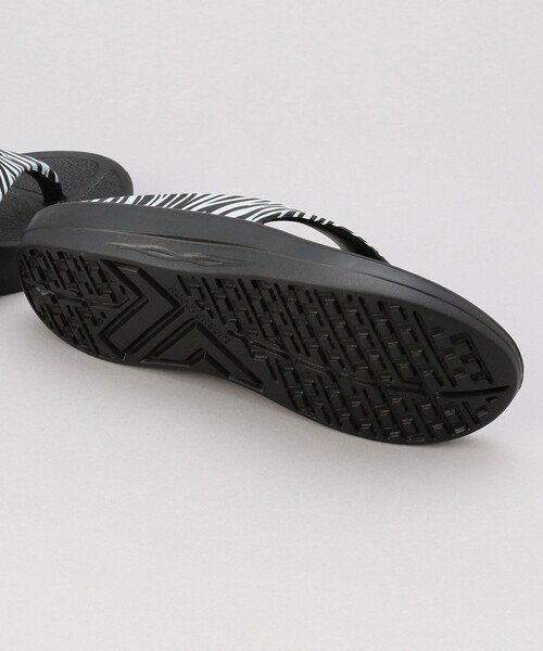 PUBLUX（パブリュクス）の「TELIC/テリック FLIP FLOP ZEBRA LEOPARD/アニマル柄リカバリーサンダル（サンダル・レディース・レオパード/その他9・SMALL/X-LARGE/MEDIUM/LARGE）」の13枚目の写真