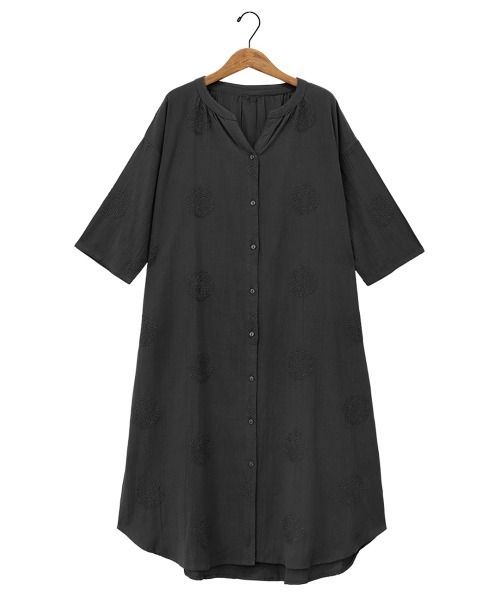 チチカカ(チチカカ)の「PORINA ドット刺繍プラムワンピース【WEB限定】(シャツワンピース・レディース・チャコールグレー/ナチュラル/ライトブルー/オリーブ・FREE)」の22枚目の写真