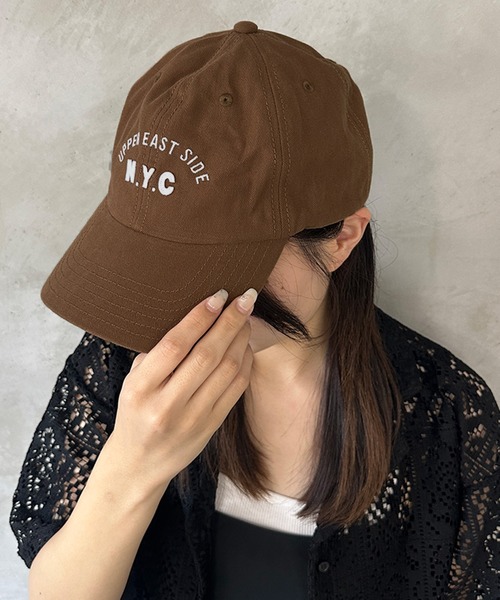 kutir（クティール）の「kutirlune／ロゴ刺繍キャップ（キャップ・レディース・ブラック/ライトベージュ/ボルドー/ブラウン/オレンジ/ネイビー・FREE）」の3枚目の写真