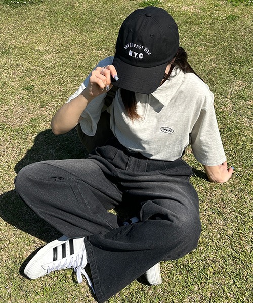 kutir（クティール）の「kutirlune／ロゴ刺繍キャップ（キャップ・レディース・ブラック/ライトベージュ/ボルドー/ブラウン/オレンジ/ネイビー・FREE）」の7枚目の写真