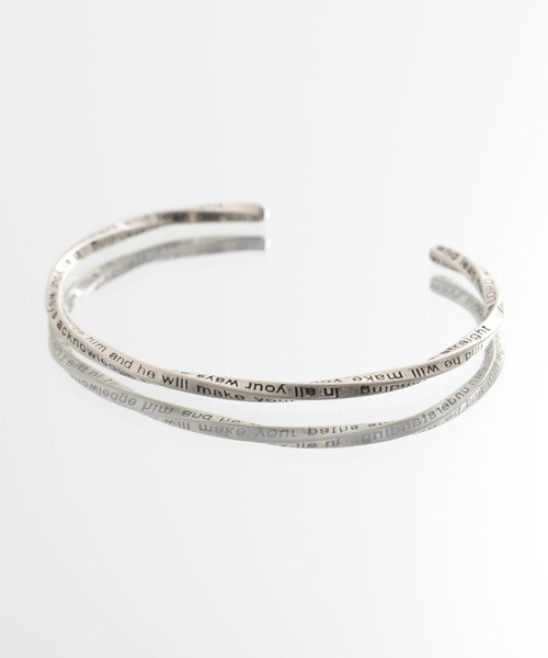 Revo.（レボ）の「Revo. ブラス 真鍮 バングル アソートデザイン 刻印/叩き/ねじれ/プレーン［巾着袋付き］（バングル/リストバンド・メンズ・シルバー系その他/ゴールド系1/ゴールド系その他3/ゴールド系その他2/シルバー系その他2/シルバー系その他3/シルバー/ゴールド系/ゴールド系その他/ゴールド・FREE）」の6枚目の写真