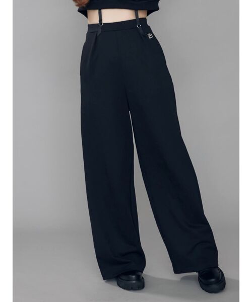 EATME（イートミー）の「タックフレアパンツ（セットアップ可能）（その他パンツ・レディース・ブラック/グリーン/アイボリー・FREE）」の3枚目の写真