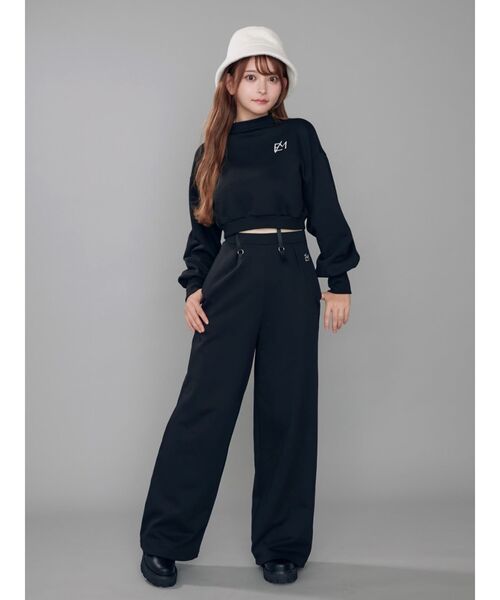 EATME（イートミー）の「タックフレアパンツ（セットアップ可能）（その他パンツ・レディース・ブラック/グリーン/アイボリー・FREE）」の6枚目の写真