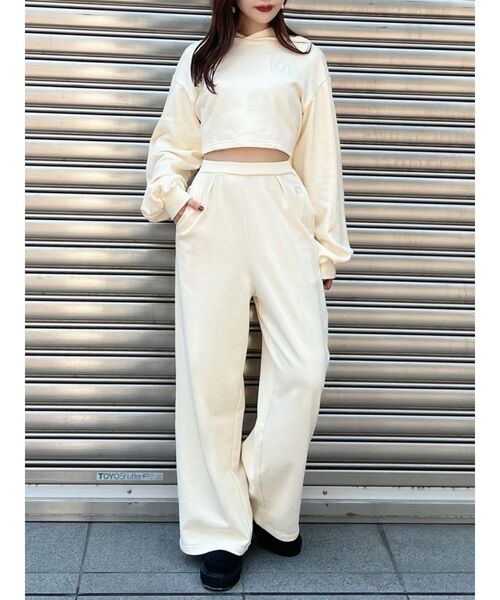 EATME（イートミー）の「タックフレアパンツ（セットアップ可能）（その他パンツ・レディース・ブラック/グリーン/アイボリー・FREE）」の18枚目の写真