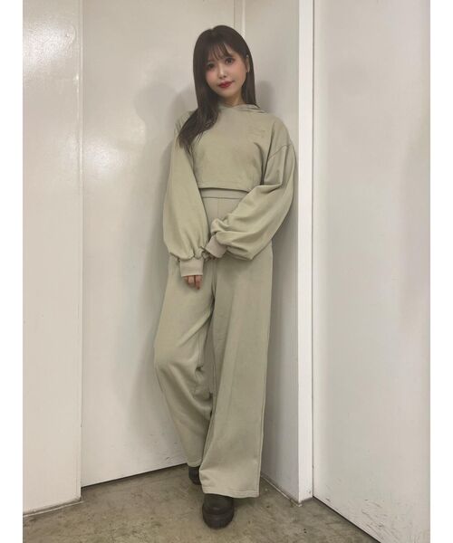 EATME（イートミー）の「タックフレアパンツ（セットアップ可能）（その他パンツ・レディース・ブラック/グリーン/アイボリー・FREE）」の20枚目の写真