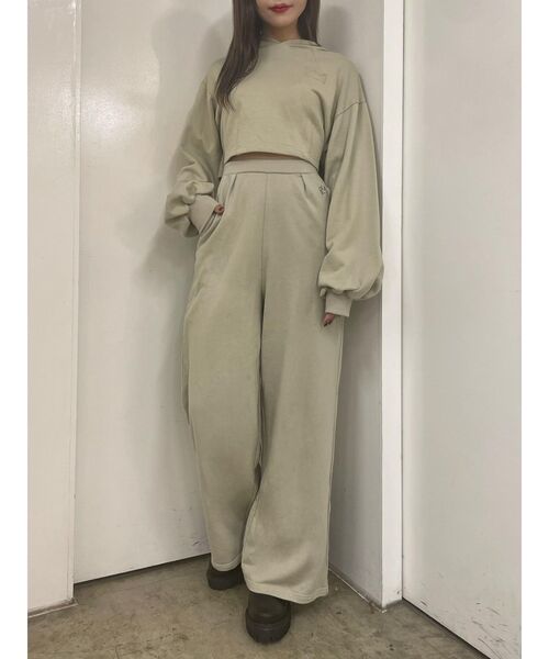 EATME（イートミー）の「タックフレアパンツ（セットアップ可能）（その他パンツ・レディース・ブラック/グリーン/アイボリー・FREE）」の21枚目の写真