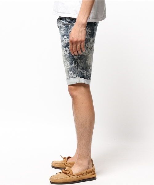 VENCEEXCHANGE（ヴァンスエクスチェンジ）の「ドビーデニムリゾート柄ショートパンツ  （デニムパンツ・メンズ・ネイビー/ブルー・SMALL/LARGE/MEDIUM）」の3枚目の写真