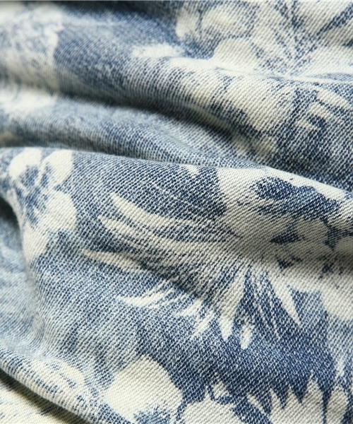 VENCEEXCHANGE（ヴァンスエクスチェンジ）の「ドビーデニムリゾート柄ショートパンツ  （デニムパンツ・メンズ・ネイビー/ブルー・SMALL/LARGE/MEDIUM）」の8枚目の写真