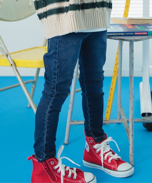 BREEZE(ブリーズ)の「【ユニセックス・17色展開】らくらくスキニーパンツ(その他パンツ・キッズ・グリーン/ライム/ライトグレー/ブラック/ピンク/ラベンダー/ネイビー/サックスブルー/オレンジ/オフホワイト/インディゴブルー/ベージュ/ブルー/ブラウン/パープル/チェック/カーキ・100/140/110/130/90/120/150)」の11枚目の写真