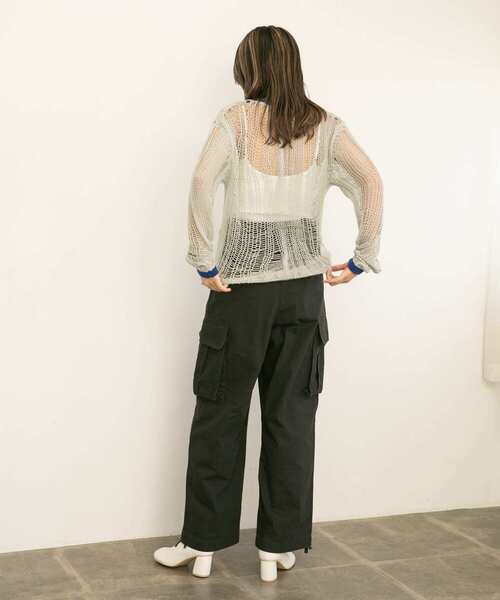 KBF（ケイビーエフ）の「ヴィンテージライクカーゴパンツ（カーゴパンツ・レディース・カーキ/チャコールグレー・36/38）」の18枚目の写真