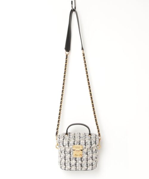 Guess（ゲス）の「GIULLY Cannister ハンドバッグ レディース（ハンドバッグ・レディース・グレー系その他・ONE SIZE）」の6枚目の写真