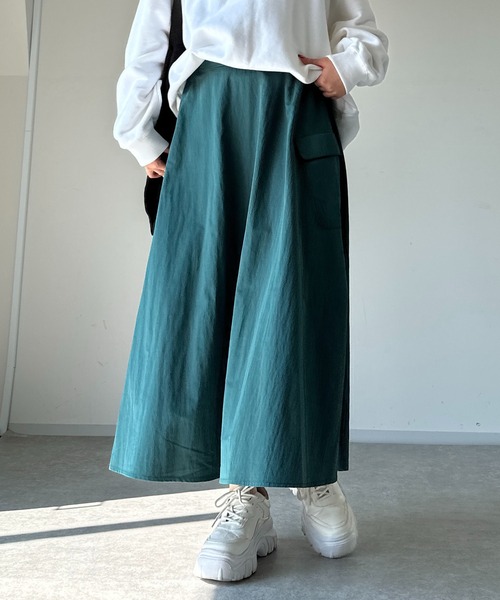 un dix cors(アンディコール)の「《WEB限定》サイドポケットフレアスカート(スカート・レディース・グリーン/ベージュ/ブラック・FREE)」の19枚目の写真