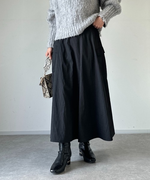 un dix cors(アンディコール)の「《WEB限定》サイドポケットフレアスカート(スカート・レディース・グリーン/ベージュ/ブラック・FREE)」の11枚目の写真