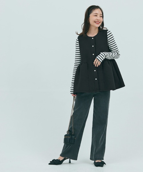 coca(coca)(コカ)の「\新色追加/ダンボールニットパールボタンギャザーベスト(ベスト・レディース・ブラック/ライトベージュ・L/M)」の5枚目の写真