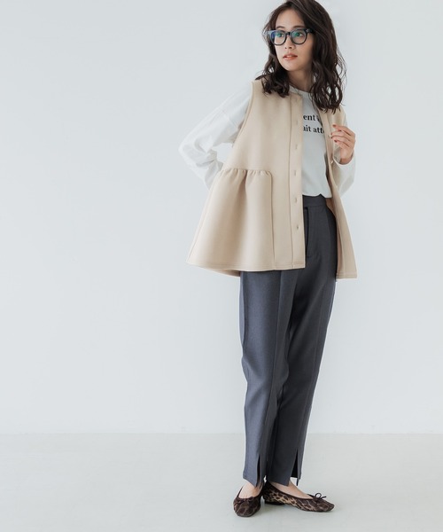 coca(coca)(コカ)の「\新色追加/ダンボールニットパールボタンギャザーベスト(ベスト・レディース・ブラック/ライトベージュ・L/M)」の13枚目の写真