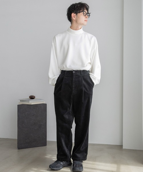 LOWRYS FARM(ローリーズファーム)の「コーデュロイワイドパンツ 974943(スラックス・メンズ・ブラック/グリーン/アイボリー・MEDIUM/LARGE)」の13枚目の写真