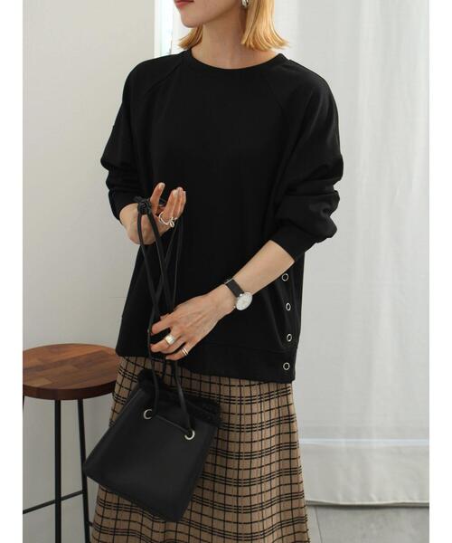 Samansa Mos2 blue(サマンサモスモスブルー)の「ダンボールニットプルオーバー(Tシャツ/カットソー・レディース・ベージュ/ブラック/キナリ・F)」の2枚目の写真