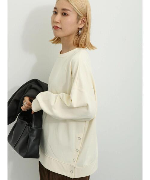 Samansa Mos2 blue(サマンサモスモスブルー)の「ダンボールニットプルオーバー(Tシャツ/カットソー・レディース・ベージュ/ブラック/キナリ・F)」の17枚目の写真
