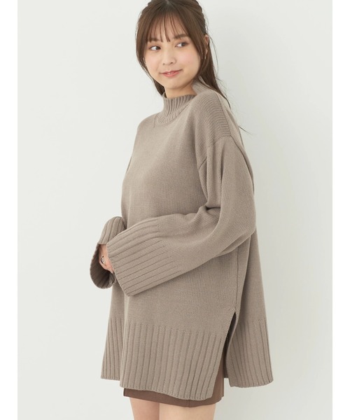 earth music&ecology(アースミュージックアンドエコロジー)の「アンチピリングリブハイネックチュニック(チュニック・レディース・ブルー/ブラック/グレイッシュベージュ/アイボリー・FREE)」の3枚目の写真