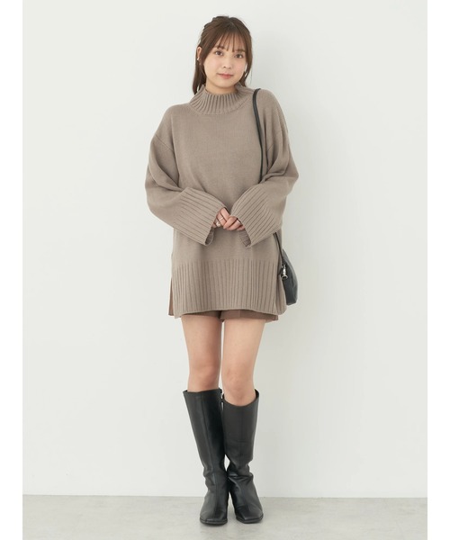 earth music&ecology(アースミュージックアンドエコロジー)の「アンチピリングリブハイネックチュニック(チュニック・レディース・ブルー/ブラック/グレイッシュベージュ/アイボリー・FREE)」の8枚目の写真