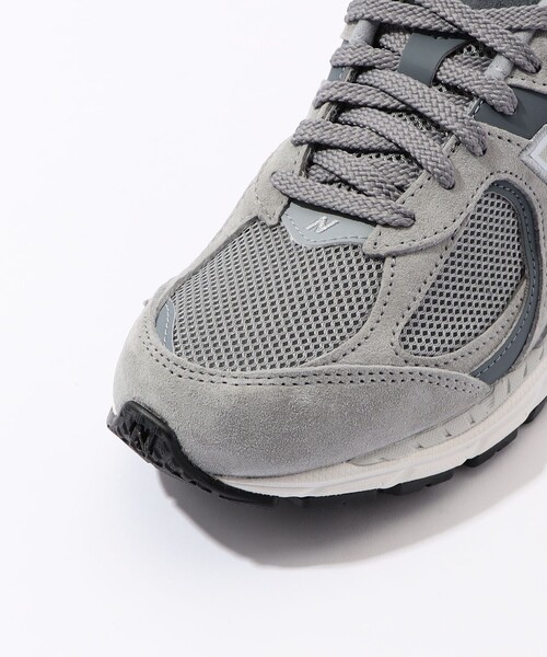 NEW BALANCE（ニューバランス）の「New Balance M2002R スニーカー（スニーカー・レディース・グレー・25/24/23）」の6枚目の写真