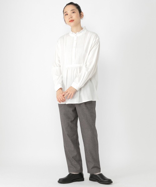 studio CLIP（スタディオクリップ）の「スタンドカラーピンタックブラウス（シャツ/ブラウス・レディース・ベージュ/アイボリー/その他1・LARGE/MEDIUM）」の11枚目の写真