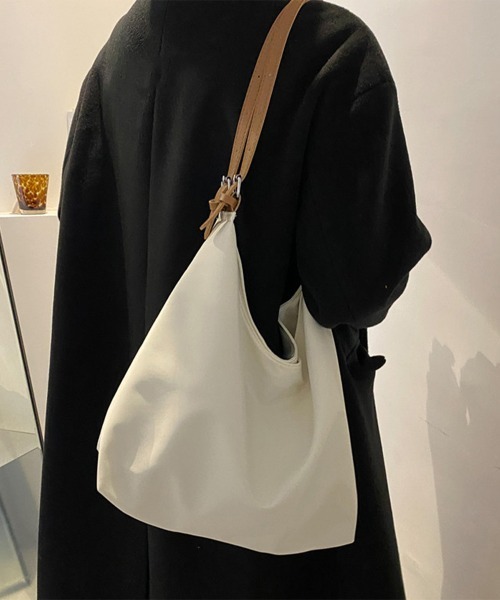 Miniministore(ミニミニストア)の「無地トートバッグ レディース 韓国 軽量(トートバッグ・レディース・グレー/ブラック/アイボリー/ベージュ・フリー)」の8枚目の写真