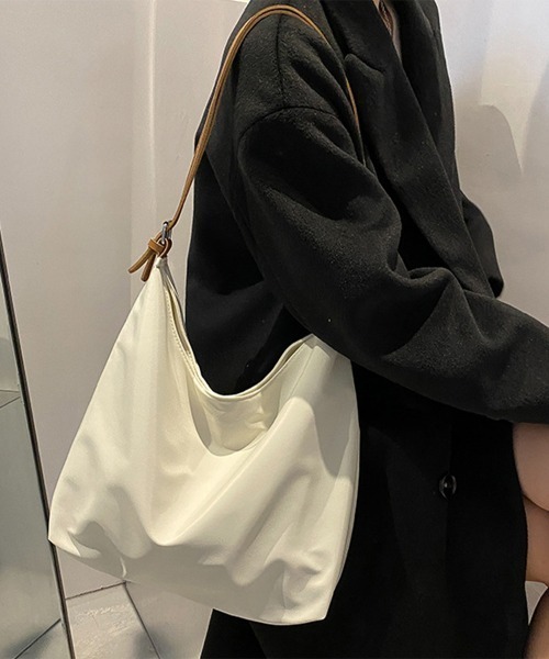 Miniministore(ミニミニストア)の「無地トートバッグ レディース 韓国 軽量(トートバッグ・レディース・グレー/ブラック/アイボリー/ベージュ・フリー)」の9枚目の写真