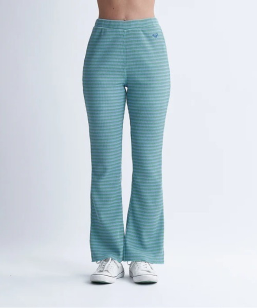 ROXY（ロキシー）の「WATERFALL/ロキシーウエストゴムワンポイントブランドロゴフレアパンツ（その他パンツ・レディース・ブラック/ホワイト/オフホワイト・LARGE/MEDIUM/SMALL）」の9枚目の写真