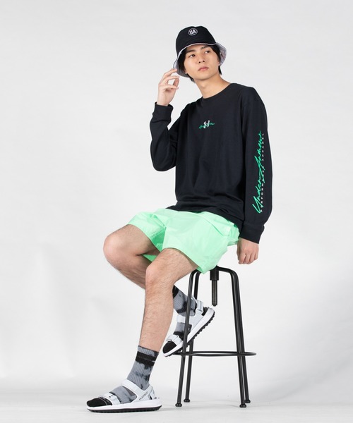 UNDER ARMOUR（アンダーアーマー）の「UAヘビーウェイトコットン ロングスリーブTシャツ（トレーニング/メンズ）（Tシャツ/カットソー・メンズ・ブラック・S/XL/M/XXL/L）」の13枚目の写真