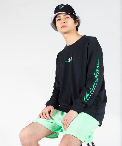 UNDER ARMOUR（アンダーアーマー）の「UAヘビーウェイトコットン ロングスリーブTシャツ（トレーニング/メンズ）（Tシャツ/カットソー・メンズ・ブラック・S/XL/M/XXL/L）」の9枚目の写真