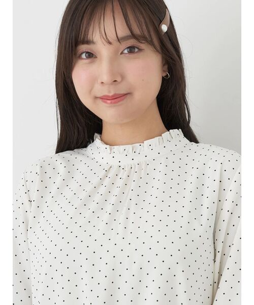 earth music&ecology（アースミュージックアンドエコロジー）の「2wayフリルブラウス（シャツ/ブラウス・レディース・ライトピンク/オフホワイト/ミント/ドット・FREE）」の11枚目の写真